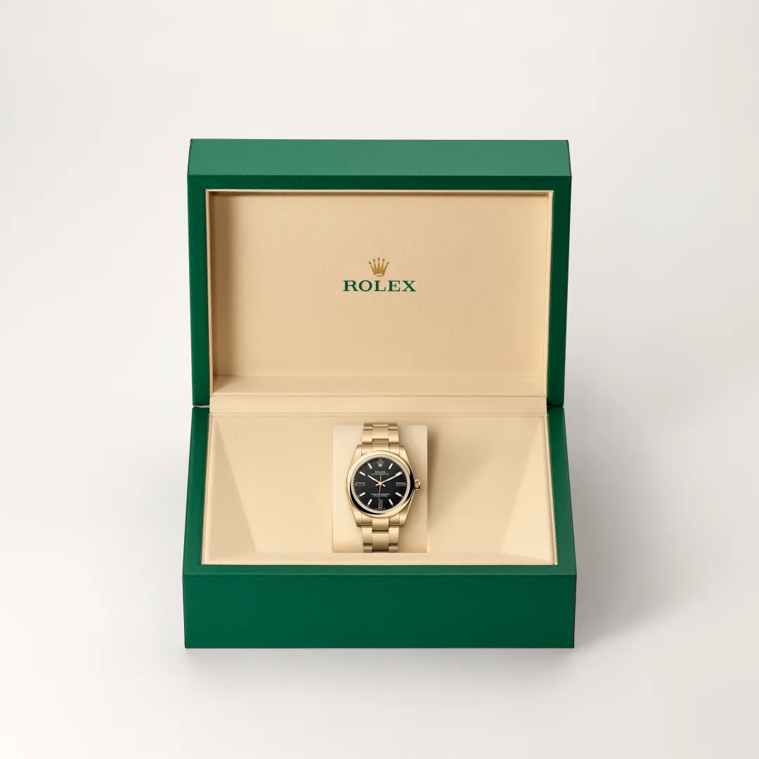 Rolex Oyster Perpetual in 18 ct yellow gold, M124208-0001 Vendemmia Joyero